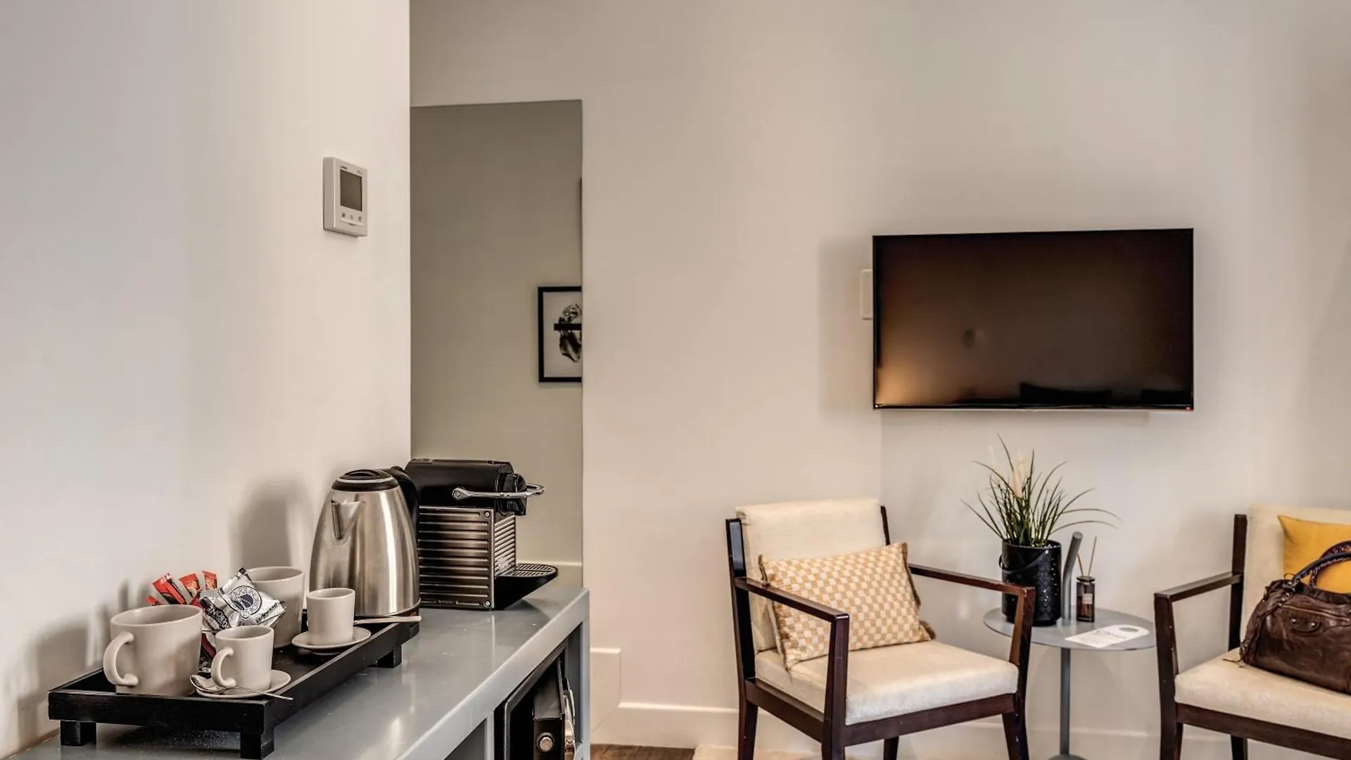 Hotel Telier Tomacelli Roma 0*,  Italia
